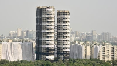 A view of Supertech Twin Tower ahead of its demolition at Sector 93A, in Noida, India, on Friday, August 26, 2022. (Photo by Sunil Ghosh / Hindustan Times) A view of Supertech Twin Tower ahead of its demolition at Sector 93A, in Noida, India, on Friday, August 26, 2022. (Photo by Sunil Ghosh / Hindustan Times)