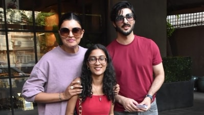 Sushmita Sen, Rohman Shawl and Renee Sen in Mumbai. (Varinder Chawla) Sushmita Sen, Rohman Shawl and Renee Sen in Mumbai. (Varinder Chawla)