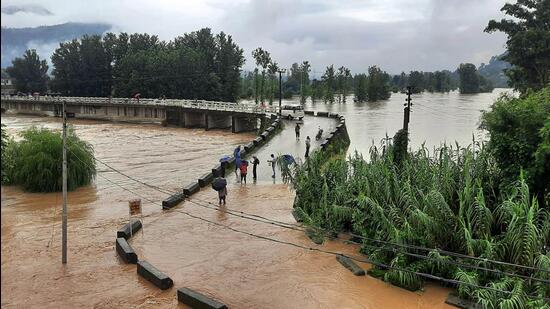 Himachal Pradesh, India- August 20: A view of heavy flooding in Mandi on Saturday , August 20, : 2022. (Photo by ) (Birbal Sharma/Hindustan Times File)