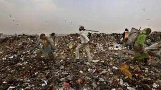 During the inspection of the landfill site on July 15, divisional commissioner Roshan Jacob had given the company 15 days to start operating the plant at its full capacity. But the company now claims that it can do it by September. (HT PHOTO/FOR REPRESENTATION)