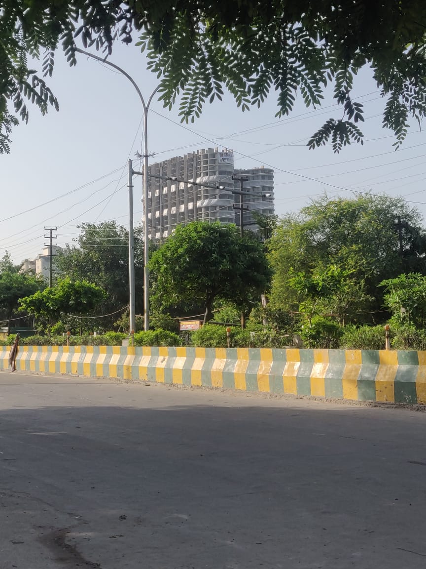 सुपरटेक ट्विन टावर नोएडा डिमोलिशन टुडे
