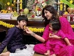 Shilpa Shetty's son Viaan has now started a business. Shilpa Shetty's son Viaan has now started a business.
