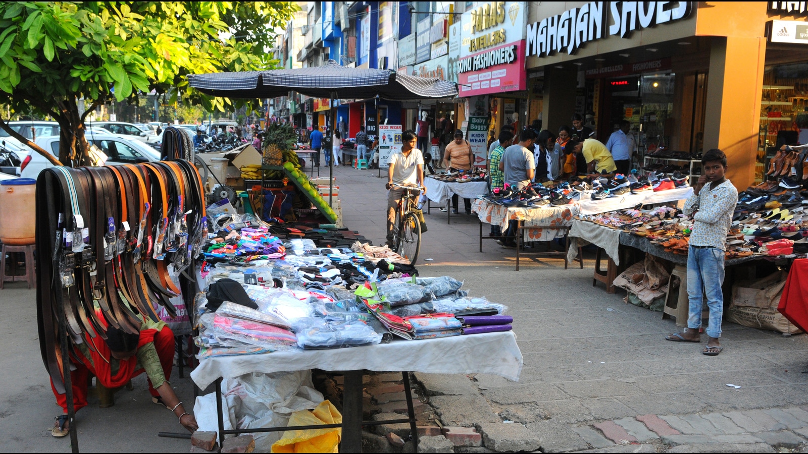 4 sites approved for relocation of street vendors in Mohali - Hindustan ...