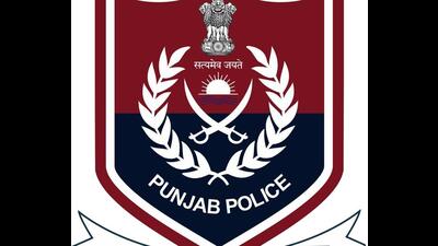 Earlier, in a joint operation with the Anti-Terrorist Squad (ATS) of Gujarat on July 12, the Punjab Police had recovered 75 kg heroin from a container at Gujarat’s Mundra Port. In a similar operation with the Maharashtra Police on July 15, 72.5kg heroin was recovered from a container at the Nhava Sheva Port in Mumbai. (HT File)