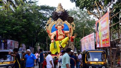 The data also states that the number of applications received this year is much more than past two years, when Ganeshotsava was restricted in Mumbai owing to pandemic-induced restrictions (VIjay Bate) The data also states that the number of applications received this year is much more than past two years, when Ganeshotsava was restricted in Mumbai owing to pandemic-induced restrictions (VIjay Bate)