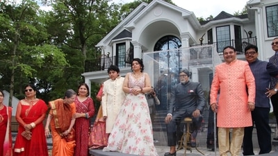 Amitabh Bachchan fan installed a huge statue of him outside his house.