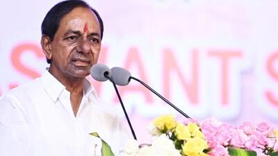 Addressing a public rally at Peddakaluva village of Peddapalli district, chief minister K Chandrasekhar Rao said the only way to protect the country from divisive forces was to drive away the BJP from power. (HT File) Addressing a public rally at Peddakaluva village of Peddapalli district, chief minister K Chandrasekhar Rao said the only way to protect the country from divisive forces was to drive away the BJP from power. (HT File)