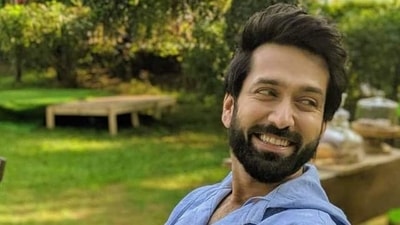 Nakuul Mehta tweets about Indian cricket team's victory. Nakuul Mehta tweets about Indian cricket team's victory.