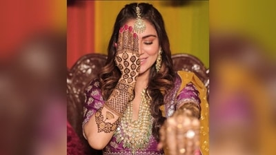The mehndi design by Shraddha Arya is stunning. Stylish back hand mehndi was chosen by the actress for her wedding festivities. This simplistic mehndi design is quite lovely and fashionable and can be a perfect inspiration for your Teej mehndi design. (Instagram ) The mehndi design by Shraddha Arya is stunning. Stylish back hand mehndi was chosen by the actress for her wedding festivities. This simplistic mehndi design is quite lovely and fashionable and can be a perfect inspiration for your Teej mehndi design. (Instagram )