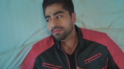 Abhimanyu misses Akshara in latest episode of Yeh Rishta Kya Kehlata Hai.