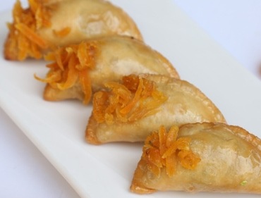 Gajrele Ki Gujiya Gajrele Ki Gujiya