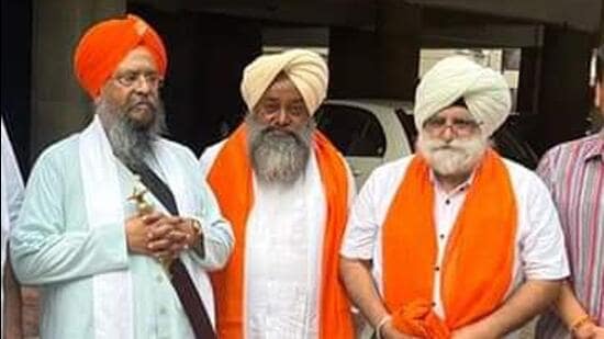 After being terminated as Takht Patna Sahib jathedar, Giani Ranjit Singh meeting BJP leader Harjit Singh Grewal on Monday. (HT Photos)