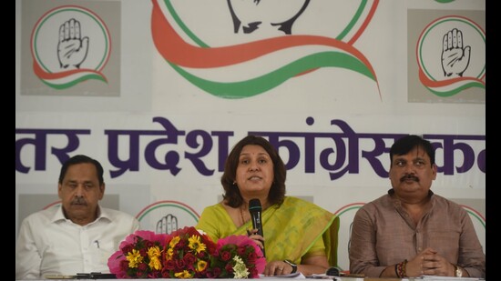 Congress national spokesperson Supriya Shrinate speaking to media at UPCC headquarters in Lucknow on Monday. (HT photo)