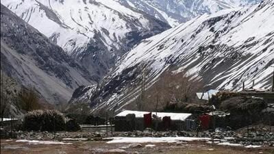 Glaciologists have said that the glaciers in Himachal Pradesh’s Spiti Valley may have lost a significant amount of mass in the past three years because of high temperatures and a reduction in snowfall. (HT File Photo) Glaciologists have said that the glaciers in Himachal Pradesh’s Spiti Valley may have lost a significant amount of mass in the past three years because of high temperatures and a reduction in snowfall. (HT File Photo)