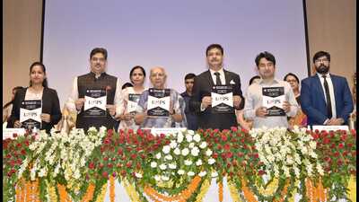 Aspire for int’l ranking, help other univs better NAAC grading: Uttar Pradesh governor (ht photo) Aspire for int’l ranking, help other univs better NAAC grading: Uttar Pradesh governor (ht photo)