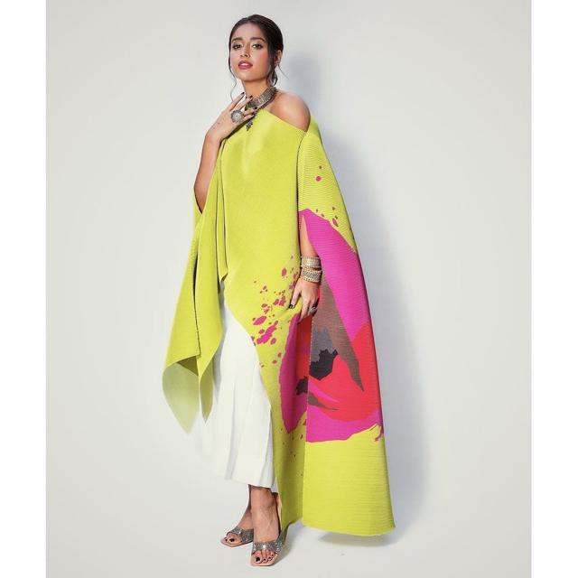 Ileana D’Cruz in asymmetric tunic set (Photo: Instagram) Ileana D’Cruz in asymmetric tunic set (Photo: Instagram)
