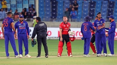 India ended up restricting Hong Kong to 152/5 (ANI) India ended up restricting Hong Kong to 152/5 (ANI)