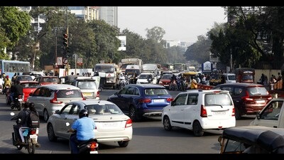 Traffic at SPPU chowk (HT FILE PHOTO)