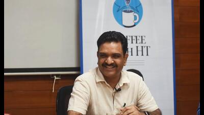 Asim Arun at Coffee with HT programme at the Hindustan times office in Lucknow on Wednesday. (Deepak Gupta/ht) Asim Arun at Coffee with HT programme at the Hindustan times office in Lucknow on Wednesday. (Deepak Gupta/ht)