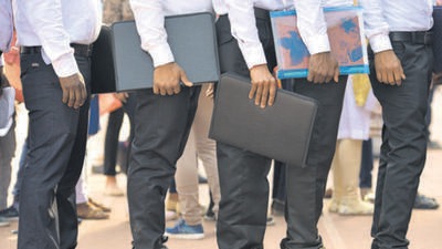 India’s headline urban unemployment rate was 7.6% in the quarter ending this June, compared to 8.2% in the quarter ending March, 12.7% in the June quarter of 2021-22, and 8.9% in the June quarter of 2019-20. (Representational image) India’s headline urban unemployment rate was 7.6% in the quarter ending this June, compared to 8.2% in the quarter ending March, 12.7% in the June quarter of 2021-22, and 8.9% in the June quarter of 2019-20. (Representational image)