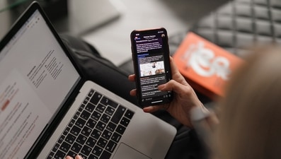 Excessive screen time on devices is linked with psychological issues and obesity (Unsplash) Excessive screen time on devices is linked with psychological issues and obesity (Unsplash)