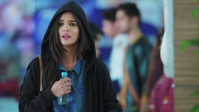 Akshra narrowly misses running into Abhimanyu.
