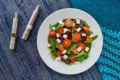 Tasty tomato salad (Unsplash)