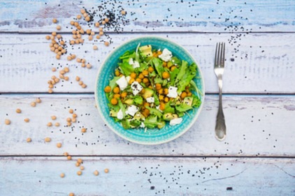 2. Chick pea salad (gettyimages)