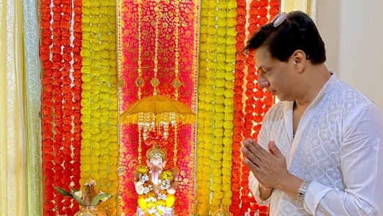 Madhur Bhandarkar on Ganesh Chaturthi 2021.