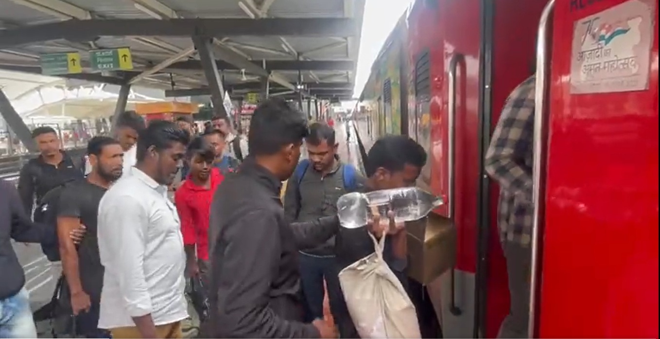 As many as 10 Bangladeshi immigrants overstaying illegally in Bengaluru Rural district have been deported. (SP Bangalore Rural District/Twitter) As many as 10 Bangladeshi immigrants overstaying illegally in Bengaluru Rural district have been deported. (SP Bangalore Rural District/Twitter)