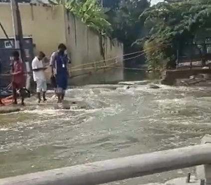 A waterlogged road in Bengaluru. (Screengrab of Twitter video) A waterlogged road in Bengaluru. (Screengrab of Twitter video)