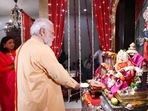 Prime Minister Narendra Modi performing aarti at Piyush Goyal's residence.