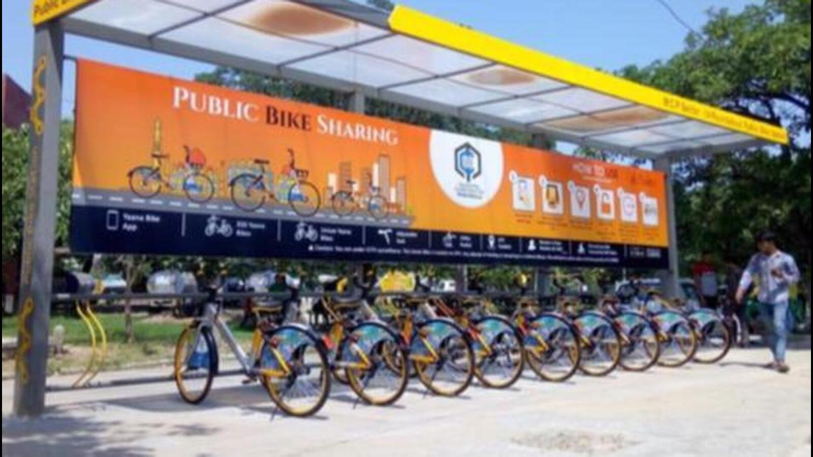 Public cycle store sharing system