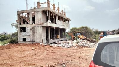 PMC anti-encroachment department demolished a 4,000 square feet ground plus one unauthorised structure in Pune that belonged to Alamgir Masjid Trust, a waqf registered Muslim endowment institution. (HT) PMC anti-encroachment department demolished a 4,000 square feet ground plus one unauthorised structure in Pune that belonged to Alamgir Masjid Trust, a waqf registered Muslim endowment institution. (HT)