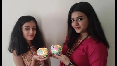 Vanshita Rathod with her 22-year-old sister Mitali Rathod Vanshita Rathod with her 22-year-old sister Mitali Rathod