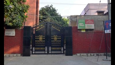 Sacred Heart School, Sarabha Nagar, was a prominent school in Ludhiana which remained shut on Thursday. (Gurpreet Singh/HT) Sacred Heart School, Sarabha Nagar, was a prominent school in Ludhiana which remained shut on Thursday. (Gurpreet Singh/HT)