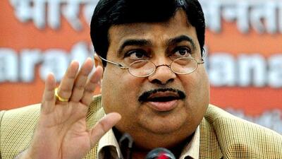 Central ministers, including Union minister for road transport and highways Nitin Gadkari, will visit Pune on Friday to attend various development project meetings. (HT FILE)