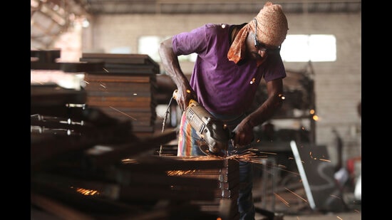 GDP growth in the previous quarter was driven by a surge in consumption demand, with private final consumption expenditure (PFCE) surging by 25.9% YoY — this alone contributed as much as 14 percentage points to the headline GDP growth number of 13.5%, with higher net imports offsetting the contribution of all the other GDP components. (AP)