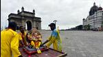 Mumbai, India - September 1, 2020: BMC staff carry the Lord Ganesha Idol for immersion during last day of immersion on Anant Chaturdashi at Gateway of India in Mumbai, India, on Tuesday, September 1, 2020. (Photo by Anshuman Poyrekar/Hindustan Times) (Anshuman Poyrekar/HT PHOTO) Mumbai, India - September 1, 2020: BMC staff carry the Lord Ganesha Idol for immersion during last day of immersion on Anant Chaturdashi at Gateway of India in Mumbai, India, on Tuesday, September 1, 2020. (Photo by Anshuman Poyrekar/Hindustan Times) (Anshuman Poyrekar/HT PHOTO)
