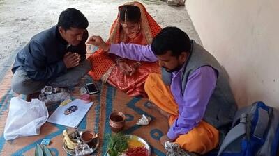 Jagdish Kumar married Geeta at a temple in Bhikiyasen on August 21. On August 27, Geeta asked the police to protect them from her family. Jagdish was abducted on Thursday and killed. (Sourced)