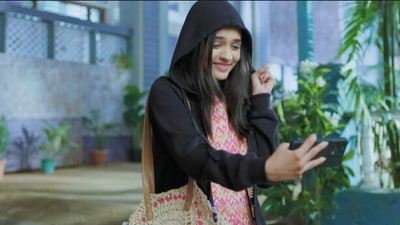 Yeh Rishta Kya Kehlata Hai: Akshara visits Abhimanyu's house in secret. Yeh Rishta Kya Kehlata Hai: Akshara visits Abhimanyu's house in secret.