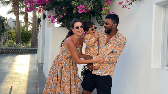 This photos of Natasa Stankovic, Hardik Pandya and their son Agastya in matching outfits is family goals.(Instagram/@natasastankovic_)