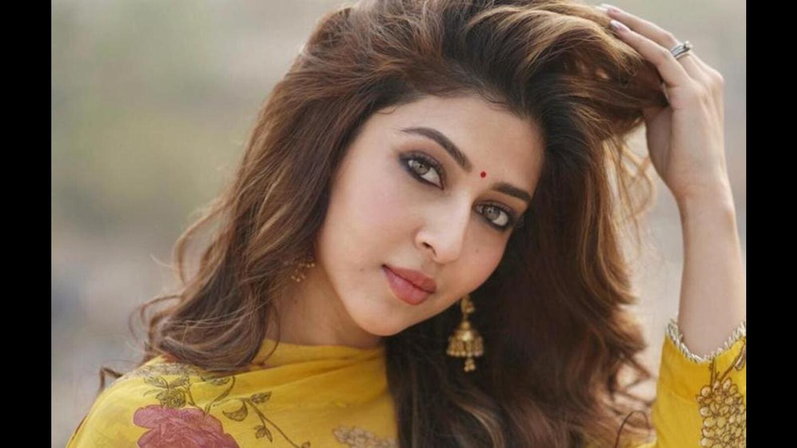 1600px x 900px - Sonarika Bhadoria: Trying to reinvent myself as an actor | Bollywood -  Hindustan Times