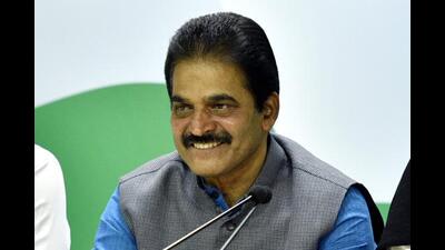 Congress general secretary (organisation) KC Venugopal said the party will continue fighting on the streets against the “most painful” price rise issue across the country (Amal KS/HT PHOTO) Congress general secretary (organisation) KC Venugopal said the party will continue fighting on the streets against the “most painful” price rise issue across the country (Amal KS/HT PHOTO)