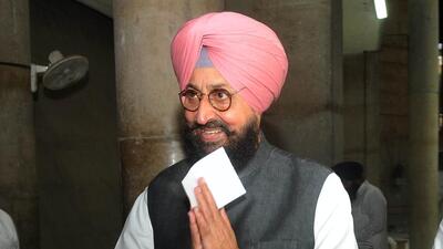 Leader of the Opposition in Punjab assembly Partap Singh Bajwa on Saturday criticised the Bhagwant Mann-led AAP government for its ‘inept’ handling of the posting and appointment of DGP Viresh Kumar Bhawra. (HT file photo)