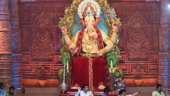 Those who cannot visit the Mandal can do their darshan online from their official YouTube channel where they go live.(PTI)