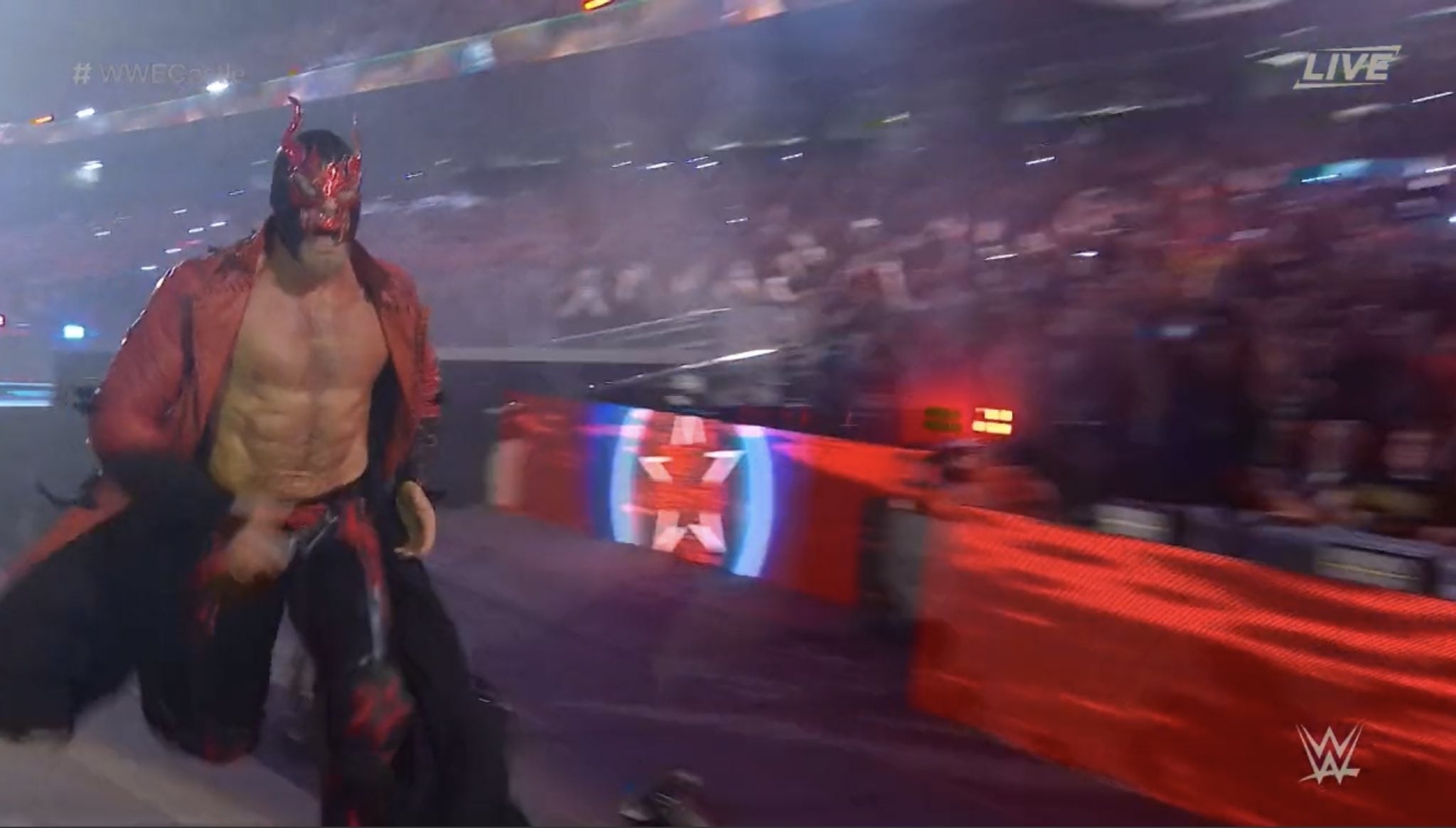 Edge walks in wearing a mask (Twitter) Edge walks in wearing a mask (Twitter)