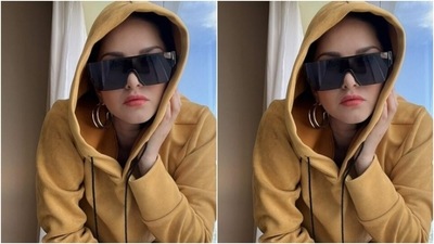 Sunny played muse to fashion designer house Emblaze and picked a ochre casual ensemble from the shelves of the designer house. (Instagram/@sunnyleone)