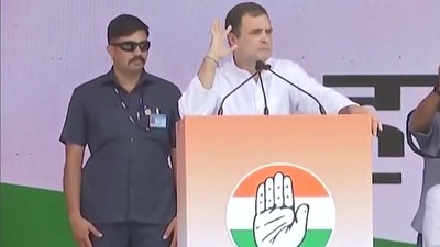 Congress leader Rahul Gandhi at Congress ‘Halla Bol’ rally on Sunday. (ANI)