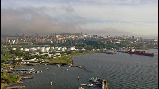 A view shows oil tanks at the NNK-Primornefteproduct petroleum depot in the far eastern port of Vladivostok, Russia. China’s No 3 leader Li Zhanshu will visit Russia where he will attend the 7th Eastern Economic Forum in Vladivostok which begins on Monday. (REUTERS)